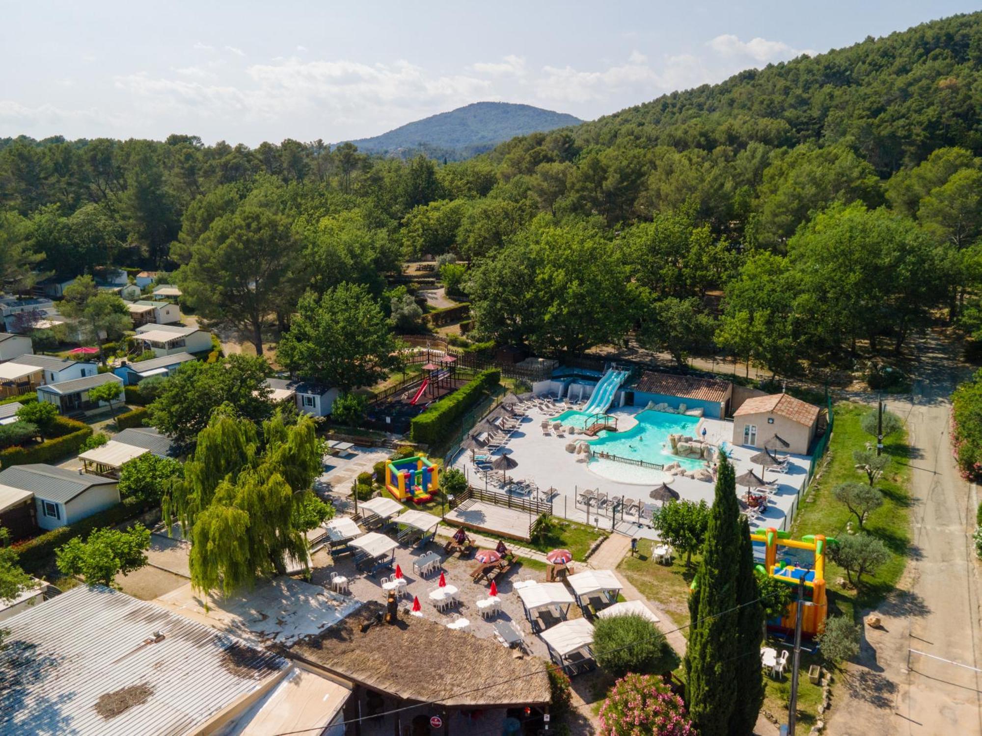 Camping Domaine Villa Verde Callas Bagian luar foto