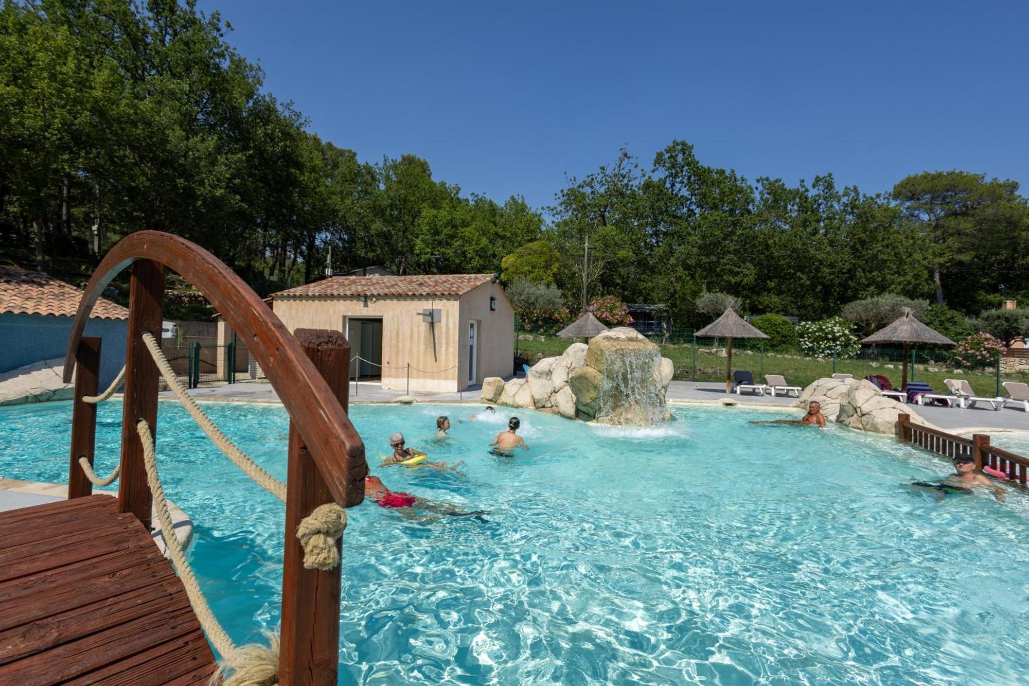 Camping Domaine Villa Verde Callas Bagian luar foto