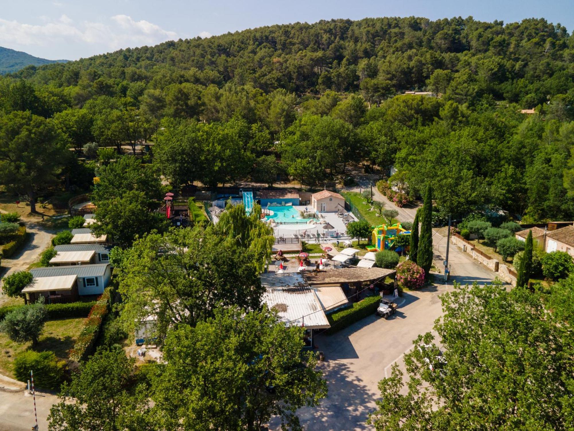 Camping Domaine Villa Verde Callas Bagian luar foto